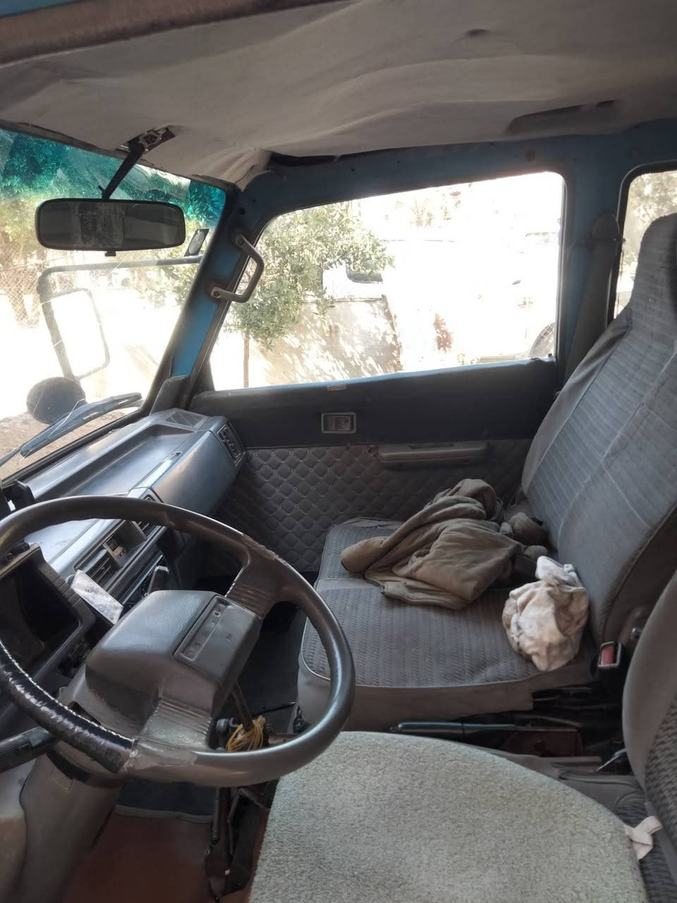 سلام عليكم بنكو موديل 93 بسمي رقم بغداد مكينه كير شاصي صدر تايرات راديتر باور مشط كله جديد بدون اي اخياس جاهزه سعره 50  وبيه مجال *********** بي واتساب يشتغل
