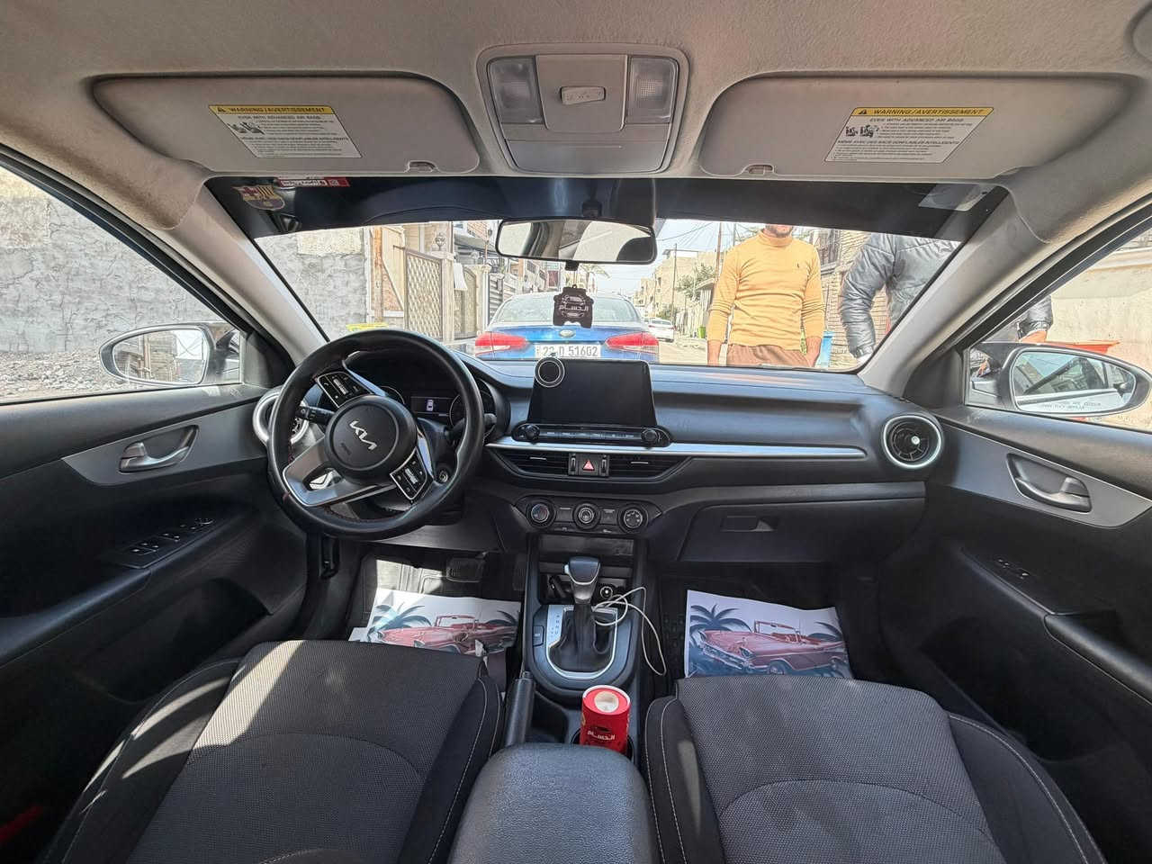 السلام عليكم 
فورتي للبيع 23 ماشيه 65 الف كيلو 
مواصفات عاديه 
رادار كامره شاشه 
حادثها كما موضح بلصور  مابيها اي قطعه صبغ 
البنيد بارد والحوض راجع بارد بدون ايرباك 
رقم الهاتف    
***********
 متوفر اتصال وواتس اب 
السعر 165  وبيها مجال
