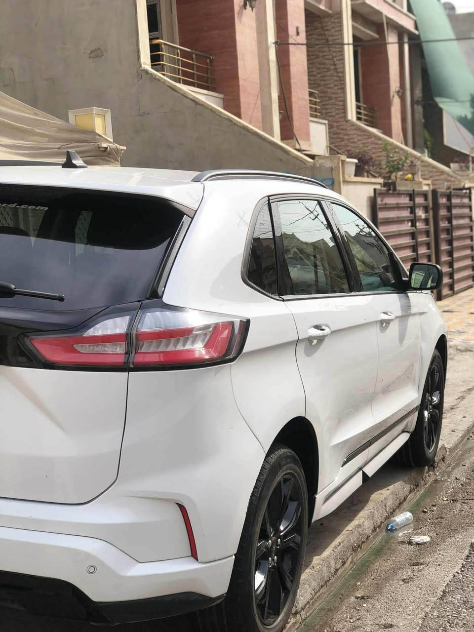 فۆرد یدج مۆدیل٢٠٢٢سیارەکە زۆر جوانو پاکو خاوینە بۆنیت خاملخ سبوخ دو دەرکە کلیری امریکایە مواسەفاتیSEدەبل اکسل سیارەکە بەشەرتی هەموو شتەک دەفرۆشم *********** أربيل, العراق
