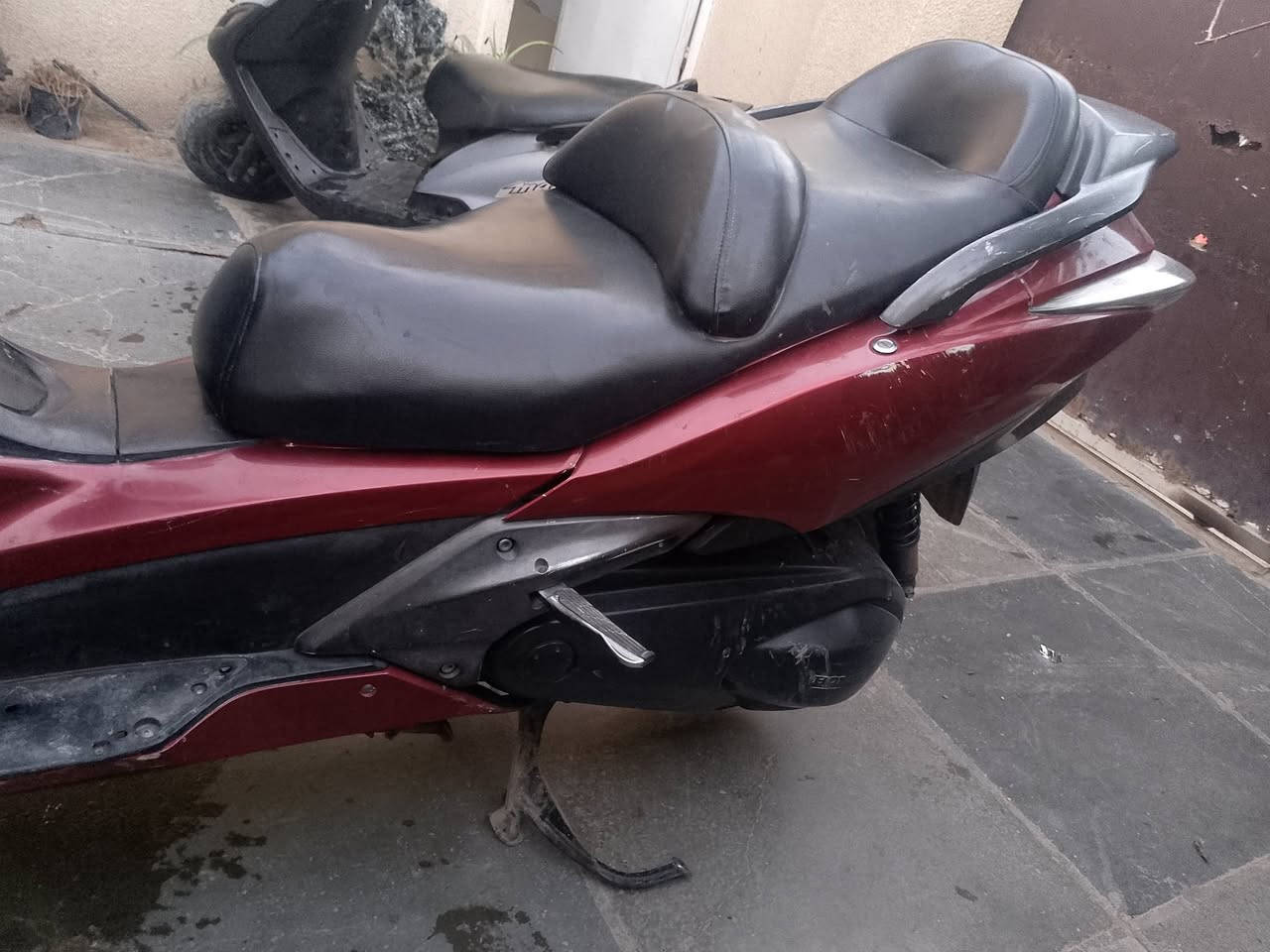 سلام عليكم سلفر ونج 400
اوفر مكينه مكفوله كفر رادله ترتيب كهربائيات  كلها 
شغاله جي بي اس اي بي اس درجه خير من الله ستفسار ***********
