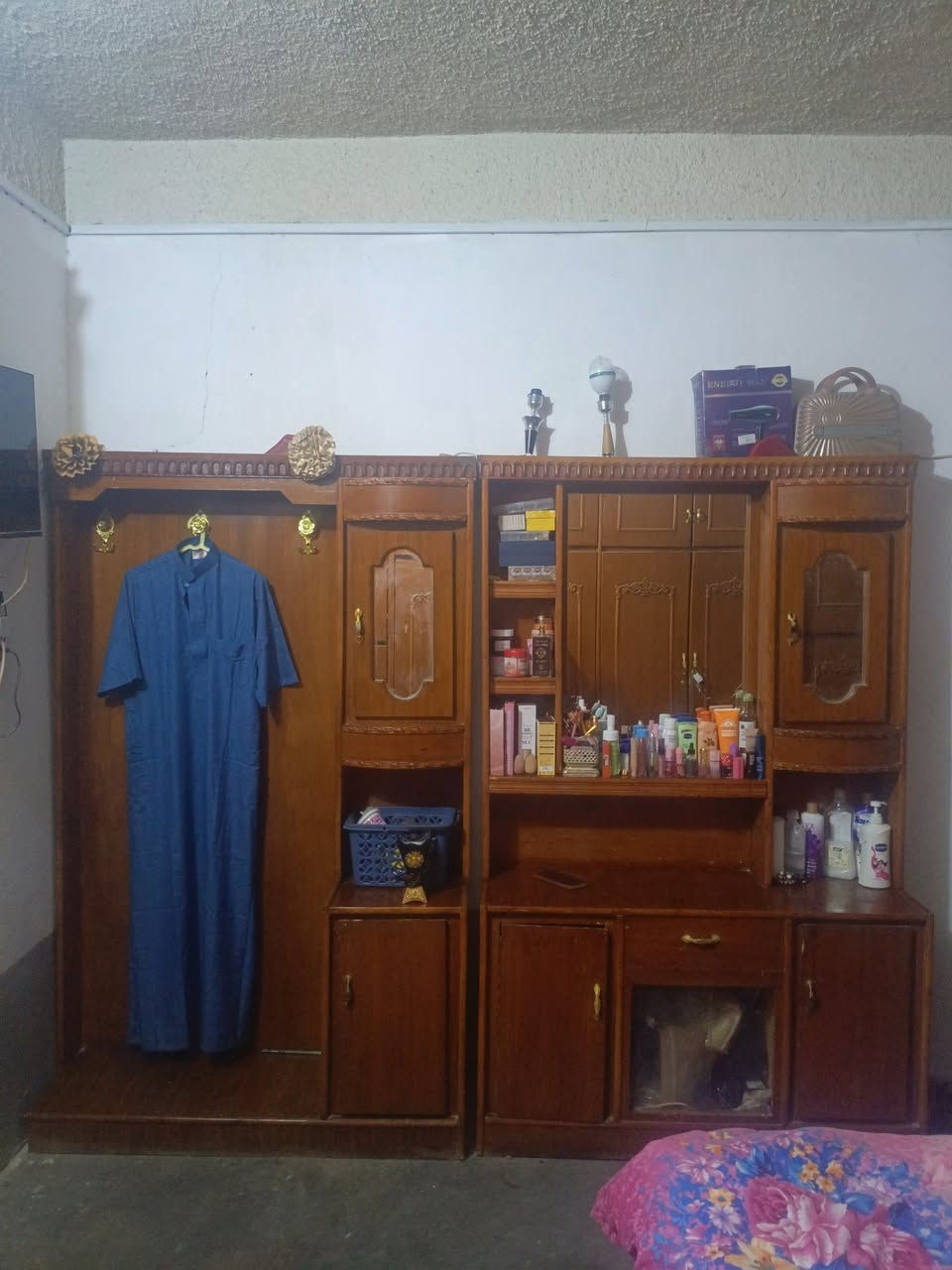 توجد غرفه خشاب صاج سعر750 وهاذه رقمي ***********
