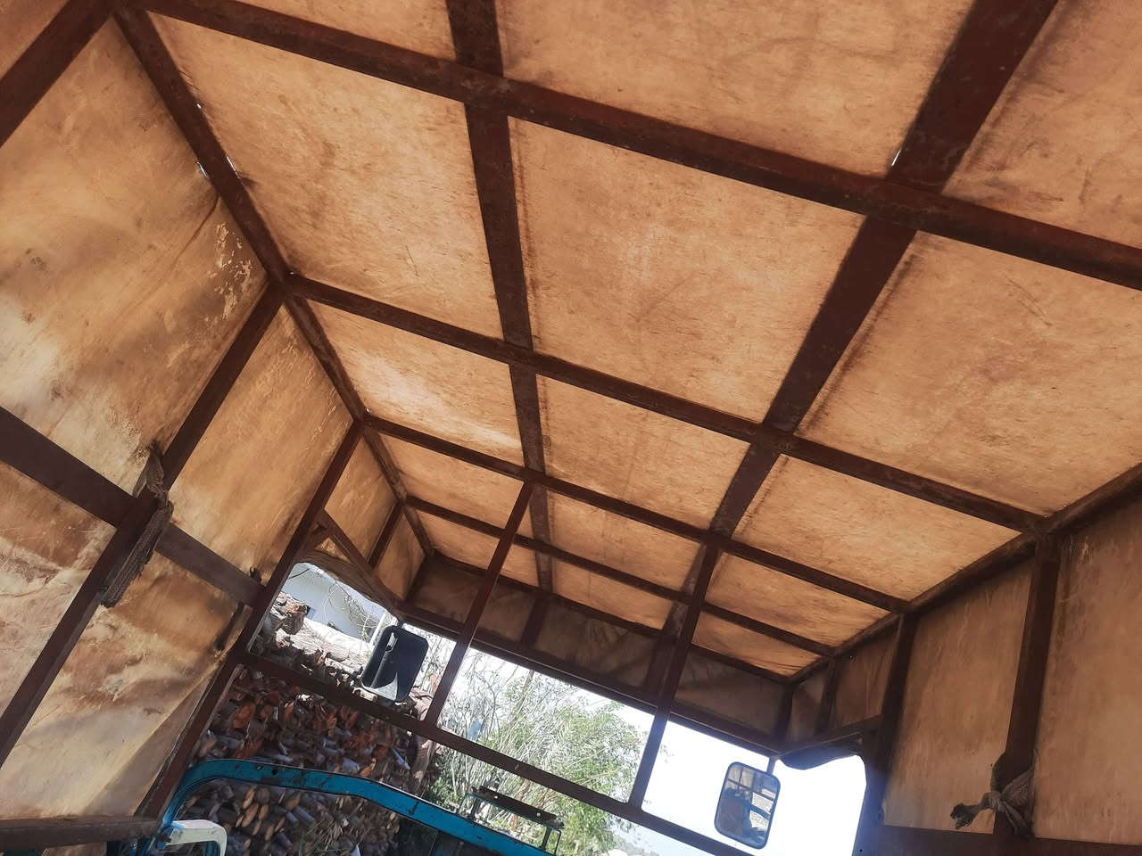 محجر  مال ستوته  للبيع  الشراي يتصل مكان تقاطع القدس***********
