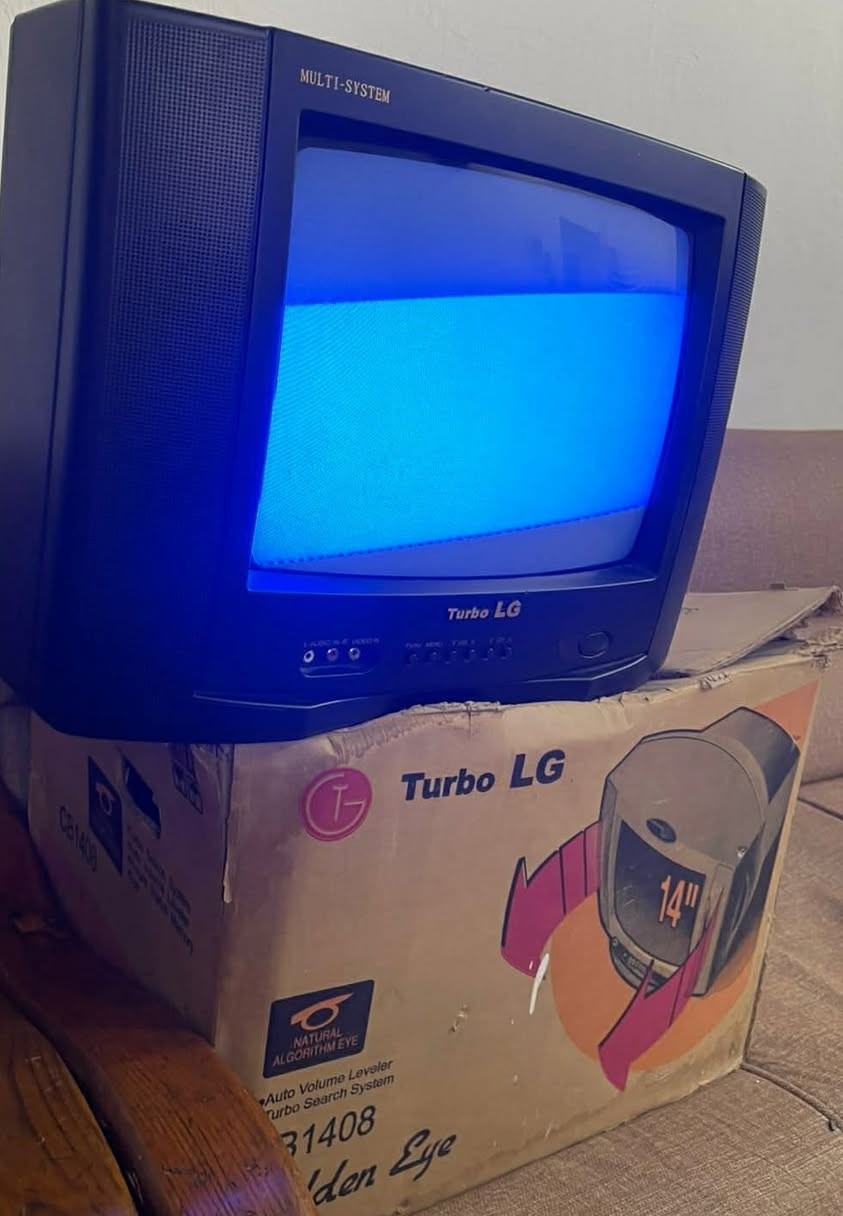 السلام عليكم تلفزيون لوك ال جي غير مستخدم نقص ريمونت بسعر 35 الف يوجد توصيل


**إذا كنت صاحب هذا الإعلان وتريد حذفه لأي سبب، رجاءا أرسل رسالة إلى الدعم الفني**