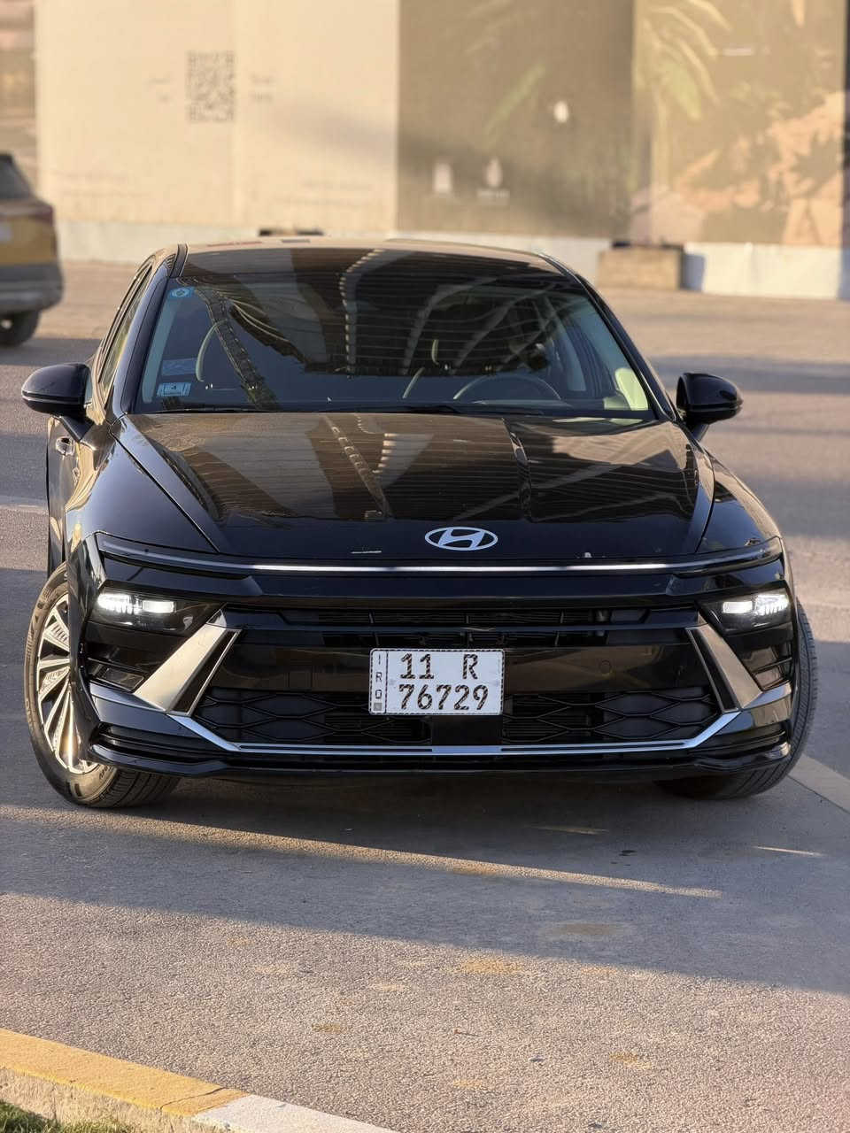 سوناتا ٢٠٢٤ هايبرد
اسود ميتاليك
ماشيه 14 الف فقط 

فول ماعدة الفتحة 

شاشة كبيرة 

الكشنات الاماميه تحكم  كهرباء 

تبريد قطعتين 

تحكمات شاشه لمس

لد متصل

لايتات زنون

بك لايت لد 

رادارات 

 هاند بريك بصمة 

ابل كاربلاي 

كشنات تدفئة 

كامرة خلفية دوارة

٣ وضعيات قيادة sport eco my drive 

فول تحكمات ستيرن 

مثبت سرعة 

تتبع المسار 

قيادة شبه ذاتية 

شحن لاسلكي  

مانع تزحلق 

مكفوله من الصبغ والتبديل فقط تعديل بنيد PDR 
جميع الايرباكات سليمه 

 رقم بغداد باسمي تحويل مباشر

السعر. 207 ورقه بيهة مجال 
العنوان بغداد / الغزاليه
للتواصل ***********
