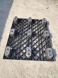 ١٢٠*١٠٠ • بلاستك خفيف • عويريج مقابل باب الأغا