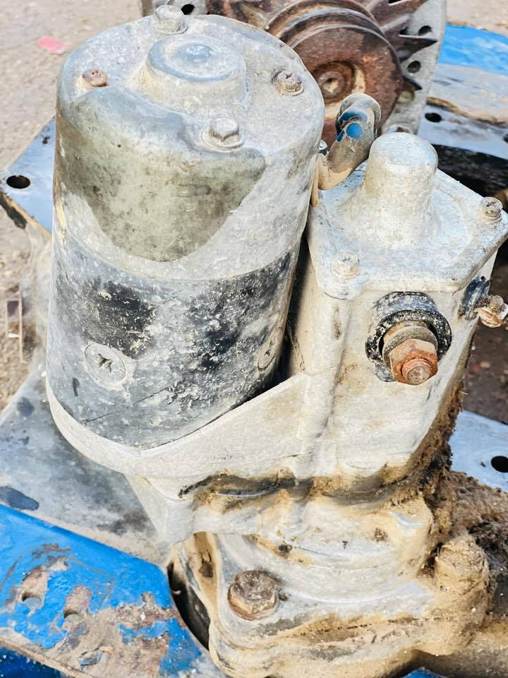 سلام عليكم اخوان سلف ودينمو 24لبيع مكان نجف ***********
