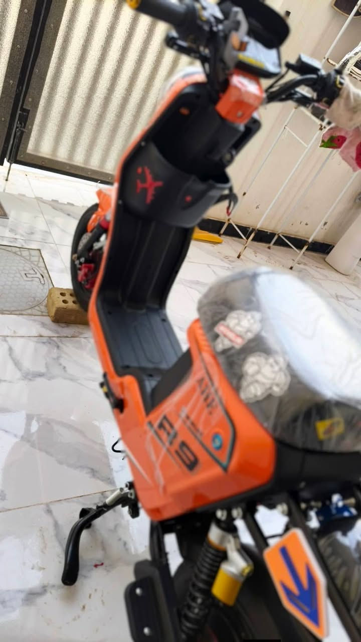 سلام عليكم ورحمة دراجه ار تسعه لبيع مكاني بغداد البلديات باقي تفاصيل عل رقم الهاتف او وتساب خمس بطاريات نضاف- 100/90رقم ***********
