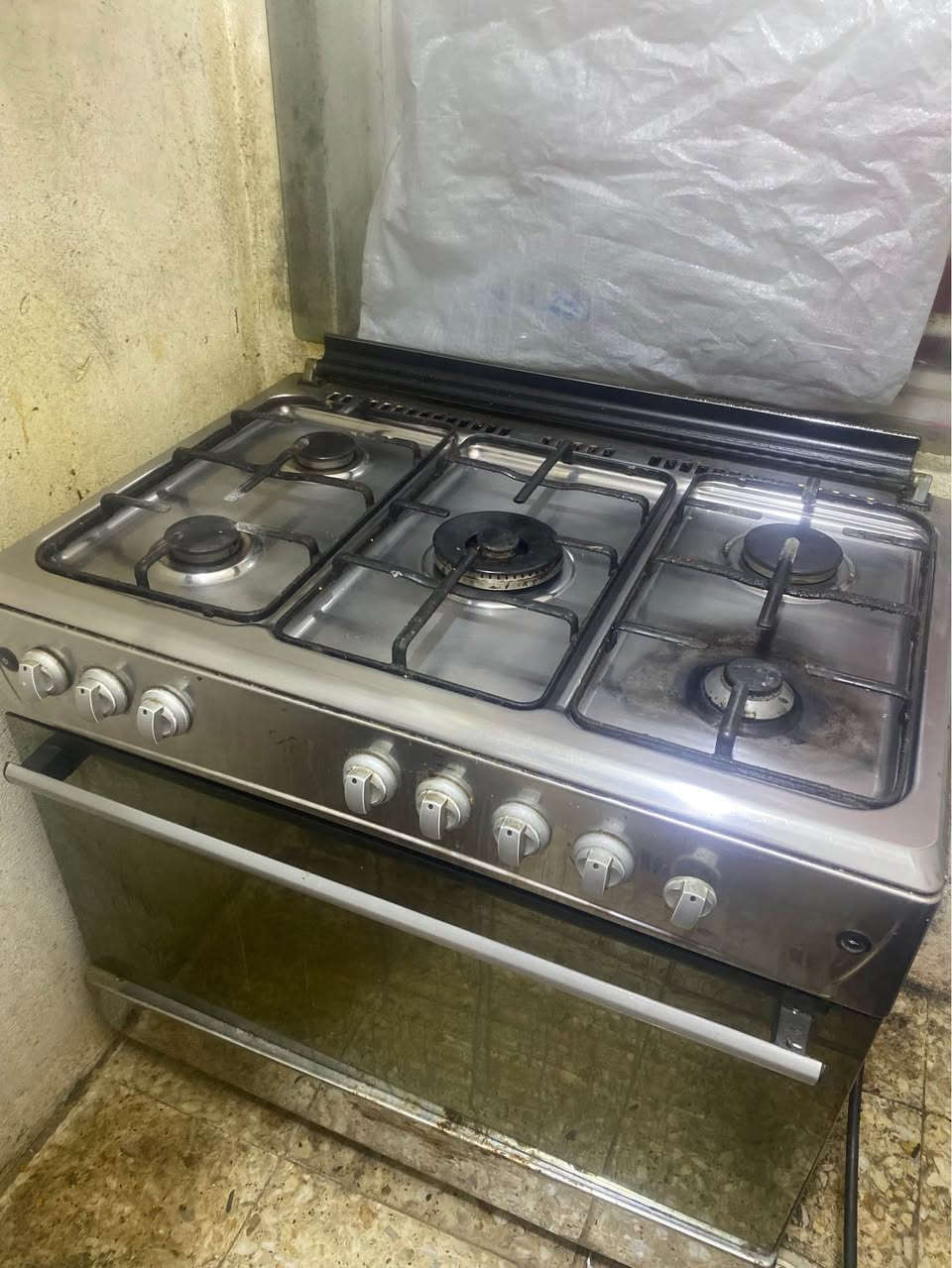 طباخ 5مشاعل شغال والفرن شغال مابي اي ضرر السعر 125المكان الدورة بغداد, العراق


**إذا كنت صاحب هذا الإعلان وتريد حذفه لأي سبب، رجاءا أرسل رسالة إلى الدعم الفني**
