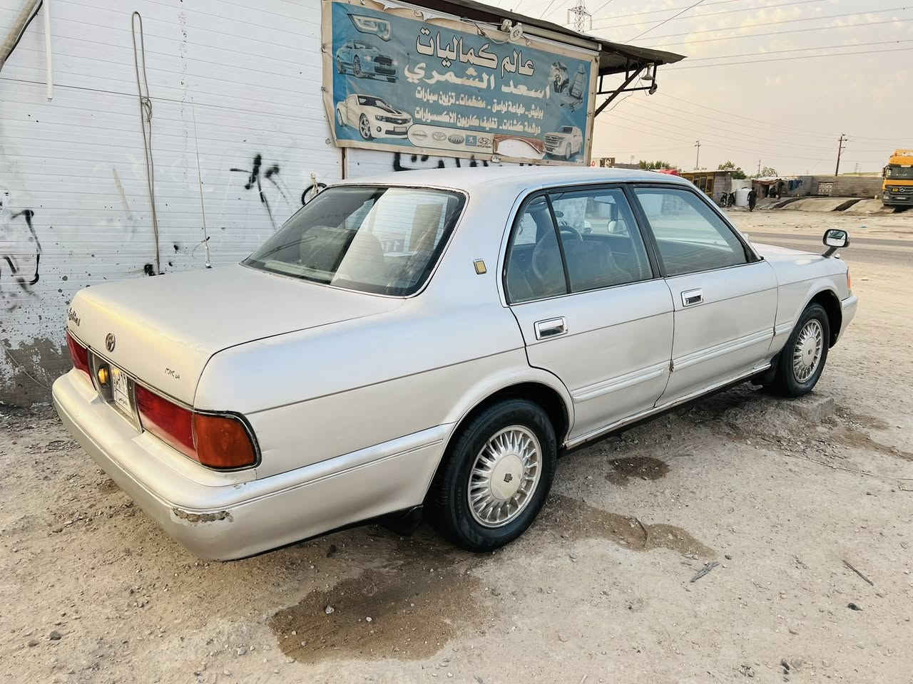 سلام عليكم للبيع سيارة ارنب مديل 1993
رقم بصرة مشروع وطني سنوية لغاية 2028 سيارة جاهزه من كلشي كفالة من الكص والنقل والضربة مكينة وكير كفالة حدادة تخم تاير جديد كهربائيات كلهـا شغاله سياره بلادية العنوان البصرة الزبير 
السعر 58 
***********
