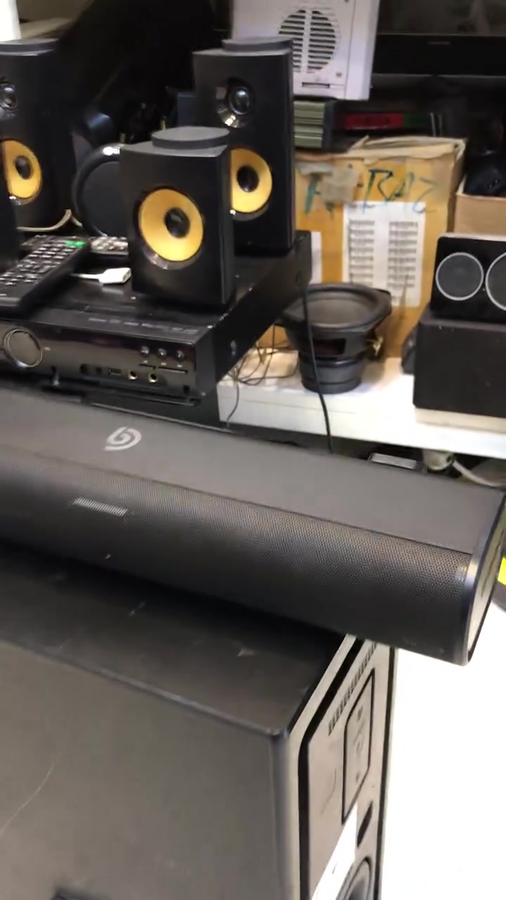bomker tapio I  2.0 Soundbar 50 Watts
( کوردی • عربي )

🟢توصيل موجود الي جميع المحافضات
🟡گەياندن هەیە بۆ هەموو شوێنێک

🟠مــعـرض هــونـەر
🔸للـصوتــیات(امبلیفایر• سماعة• رادیو• انتیك• مایكروفون)
🔸عــنـوان• اربیل سوق بالة • شارع اربعین
🔸مـوبایـل• ***********
                   ***********

🔵پـێـشانـگای هــونـەر
🔹بۆ ئامێری دەنگی و کارەبایی(ئیمپلیفایر• سەماعە• ڕادیۆ• مایکرۆفۆن)
🔹ناونیـشان• هەولیر • بازاری لەنگەی ٤۰م
🔹مـــۆبـایـل• 
***********
***********

•••••••••••••••••••••••••••••••••••••••••••••••••••
#iraq #kurdistan #duhok #zaxo #hawler #karbala #slemani #erbil #baghdad #kurd #kurdish #akre  #karkuk #kuwait #najaf
#amplifier #audio #subwoofer #sound #music #audiophile #bass #stereo #amplifiers #speaker #soundsystem #speakers
#اربيل #العراق #بغداد
