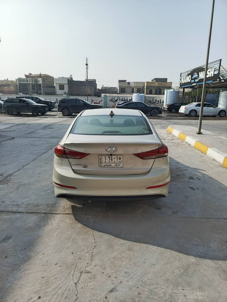 السلام عليكم ***********
النتره مديل 2017 وارد امريكي بيها صبغ 3 قطع جاملغ وبنيد وباب وبيها بارد بلجاملغ الخلفي بس بارد بدون صبغ سياره جاهزه كير مكينه حداده تبريد خير من الله سياره حلوه رقمها ذي قار تحويل ثاني يوم راعيها جيراني بلبصره سعرها (108) وبيها شي بسيط مكاني بلبصره مامتواجد بلنت اتصل وتدلل *********** البصرة, العراق
