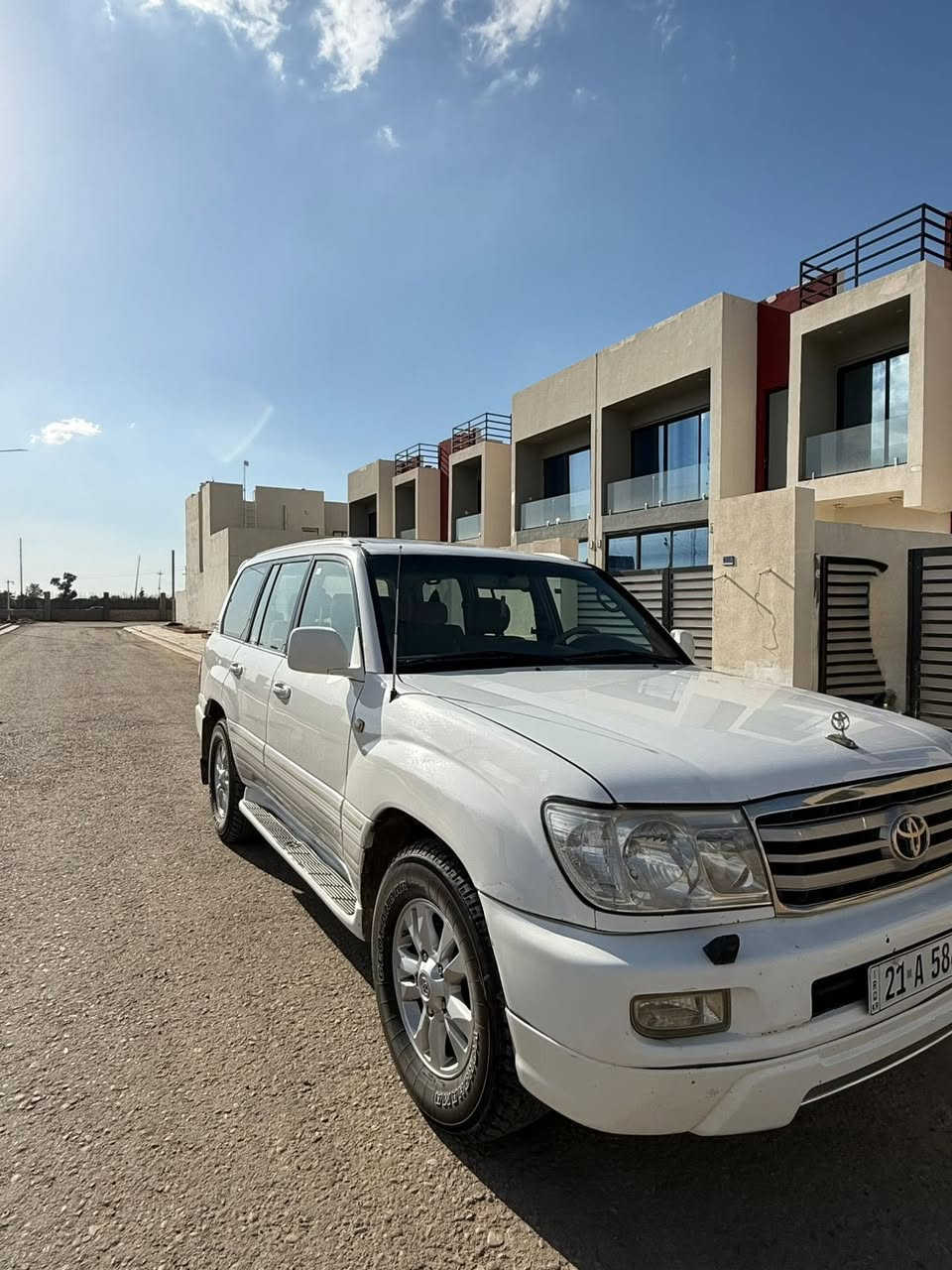 لاندكروز 2005 تخم تاير جديد 6سلندر السعر 170وبيها مجال ملاحظة السيارة مالبيها ضربة فقط طخات بسيطة للاستفسار *********** السونار مرفق ويه الصور
