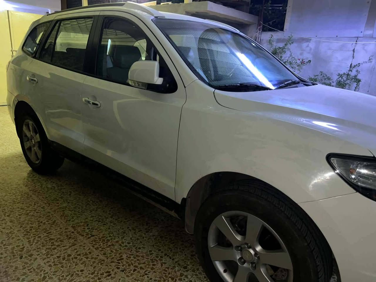 مكلف بالنشر للبيع سنتافي كوري وارد خليجي موديل 2009 رقم اربيل دولي سنويه جديده الشرعي يبيعك سياره فول مواصفات بس بدون بصمه اسويج محرك 6 سلندر 7راكب بدون صبغ بيها ملاحظات السونار مرفق بالصور محرك گير شرط السعر 137 وبيها مجال بسيط العنوان القيارة الاتصال على صاحبها على الرقم ***********
