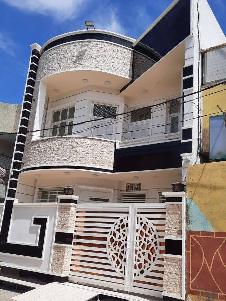 عندك قطعة أرض ومحتار منو يبنيها؟ لا تغامر بتعب سنينك! 🧱🏗️
ويا مكتب "أسس كربلاء" للمقاولات العامة، شغلك بأيد أمينة. نبني حلمك من أول طابوقة لحد ما تستلم المفتاح 🔑، بتصاميم عصرية وتنفيذ يبيض الوجه.
ليش تختار مكتب "أسس كربلاء"؟
✅ تنفيذ بإشراف هندسي ومتابعة دقيقة.
✅ مواد بناء درجة أولى وشغل يضمن المتانة.
✅ التزام كامل بالتوقيتات (مدة العمل 6 إلى 8 أشهر).
✅ راحة بال تامة من مرحلة الهدم لحد التشطيب النهائي.
### 💳 نظام دفع يريحك:
ما نريد نثقل عليك، لذا قسمنا المبلغ لدفعات مرتبطة بمراحل الإنجاز (توقيع العقد، قبل الصب، عند التسقيف، وعند التشطيبات).
ملاحظة: المكتب غير مسؤول عن تجهيز (السخان، ماطور الماء، الإنارة، المراوح، الخزانات) - تكون على صاحب الدار.
بيتك لا تأجله أكثر! الأسعار تبدأ من 350 ألف للمتر فقط 🔥
📞 للإستفسار أو حجز موعد، راسل مكتب "أسس كربلاء" للمقاولات، وخلي بيتك يصير حقيقة.
واتساب: [***********]
#أسس_كربلاء #مقاولات #بناء #تسليم_مفتاح #كربلاء #عمارة #بناء_بيوت
