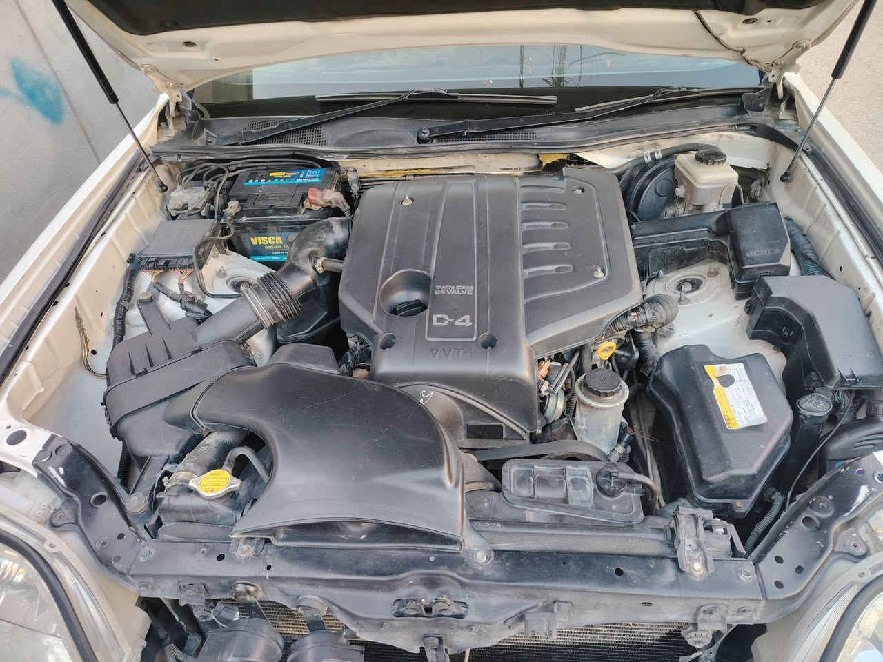 سلام عليكم ملكة ٢٠٠١ سيارة جاهزة وحلوة مكفولة من الكص بيها فقط بالجاملغ الخلفي ومسوي السيارة خير من الله جاهزة من كل شي محرك ديفور صغير مفحوصة رقم كركوك السعر 80 رقم الهاتف ***********
