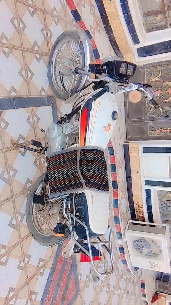 دراجه تايكر البيع 2022أوراق اصوالي السعر خاص. التواصل ***********
