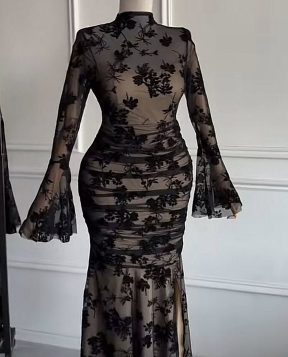 بنات عنددي هذني الفساتين ملبوسات مره وحده جديدات بسعر ١٠ الواحد التريدهم تراسلني


**إذا كنت صاحب هذا الإعلان وتريد حذفه لأي سبب، رجاءا أرسل رسالة إلى الدعم الفني**