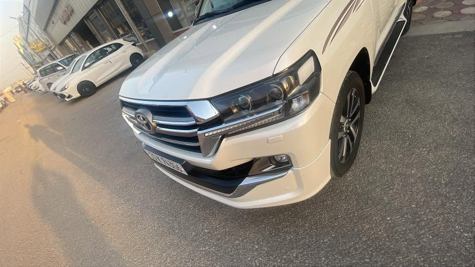 ١٩ بريم كفاله عامه ماشيه ٧٢ اصل تكمه ١٩  ديفار جبير تخم تاير حديده شركه كل غراضها  كامله  سياره على وضع شركه 
بصمه عدد ٢ 
هتفون عدد ٢
كاعيات اصليه 
مكاني بابل حله 
الاستفسار ***********
