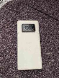 AQUOS R6 • ١٢٨ • ١٢ رام