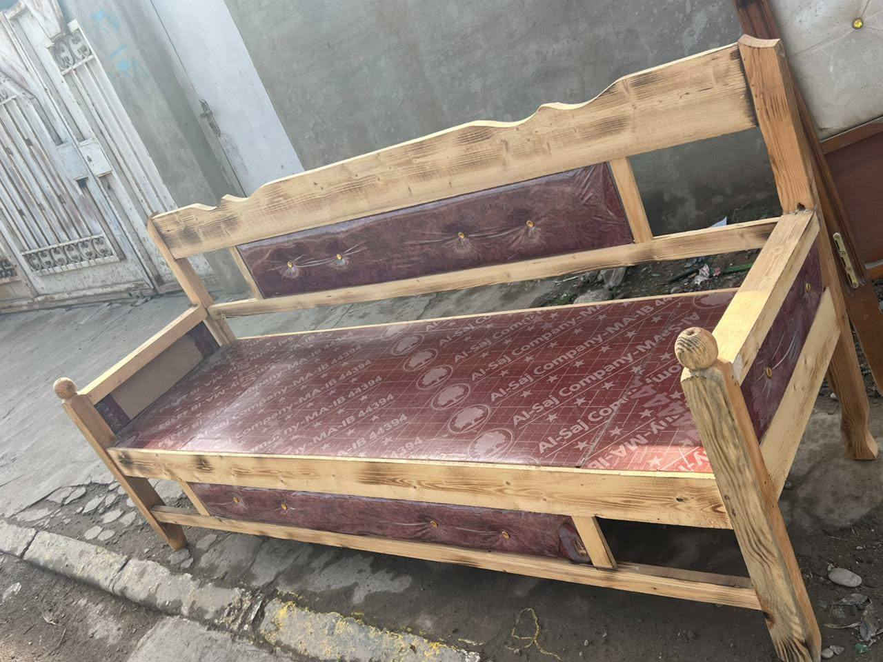 معمل ونجارة التيجان 👑 تكريت شارع الباشا
للتواصل على الارقام التالية 👈🏼  اتصال او واتساب
***********
***********
***********
