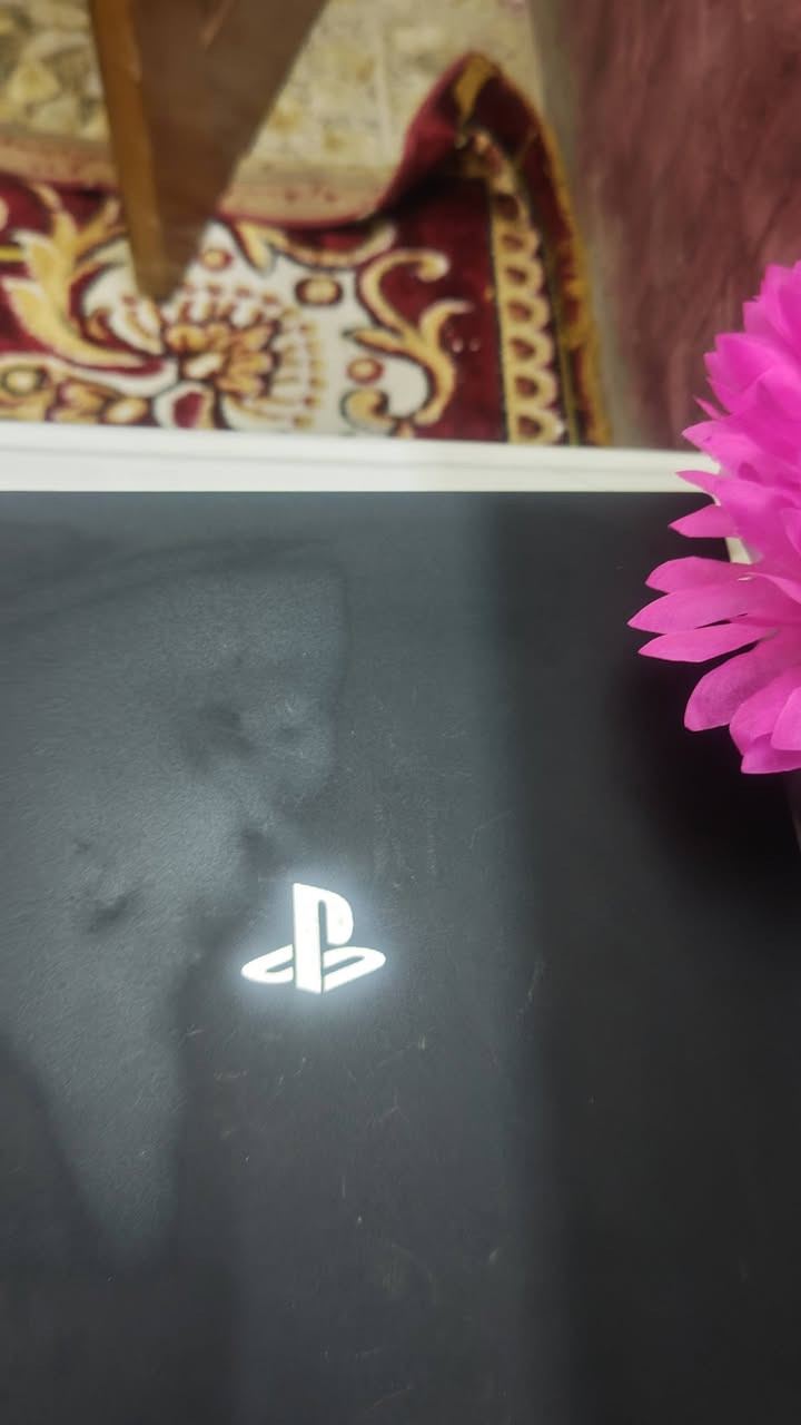 جهاز بلايستيشن 4 برو للبيع
الجهاز مهكر قرص نظام 12.50

يشغل العاب بدقة 4k

الجهاز مكفول ما مفتوح يجي ويا جوستكين واحد اصلي والثاني تجاري 

ويا افلاش تنقل العاب من الموبايل للبلي 

سعره 250 الف وبي مجال حك الجية 
مكاني سيطرة ام عباسيات النجف


**إذا كنت صاحب هذا الإعلان وتريد حذفه لأي سبب، رجاءا أرسل رسالة إلى الدعم الفني**