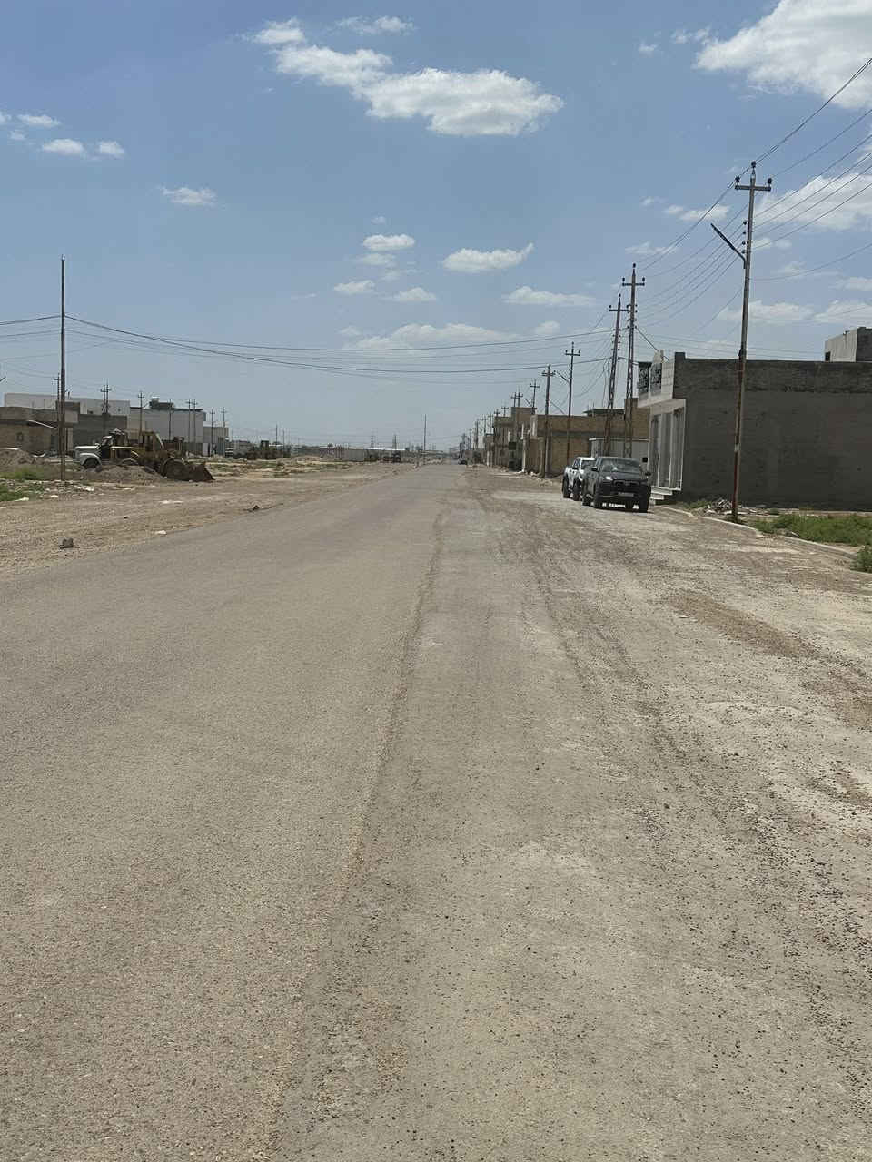 السلام عليكم 
قطعة ارض للبيع منطقة بوب الشام الجديدة (الكاورية ) بصف الهزة مال مرور المساحة ١٠٠متر زراعي سند ٢٥ موقعهة كلش حلو عشارع ٣قطعة عشارع مجاري تبليط كهرباء وهل ايام التبليط السعر 11 رقمي ***********
