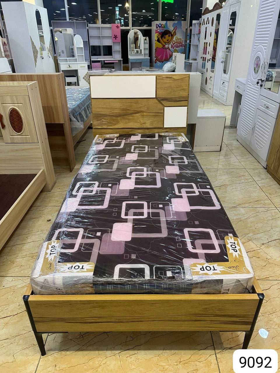 9092 موديل
كنتور 2 باب 
كنتور 3 باب 
كنتور 4 باب 
سرير 
تواليت 
كومدي


**إذا كنت صاحب هذا الإعلان وتريد حذفه لأي سبب، رجاءا أرسل رسالة إلى الدعم الفني**