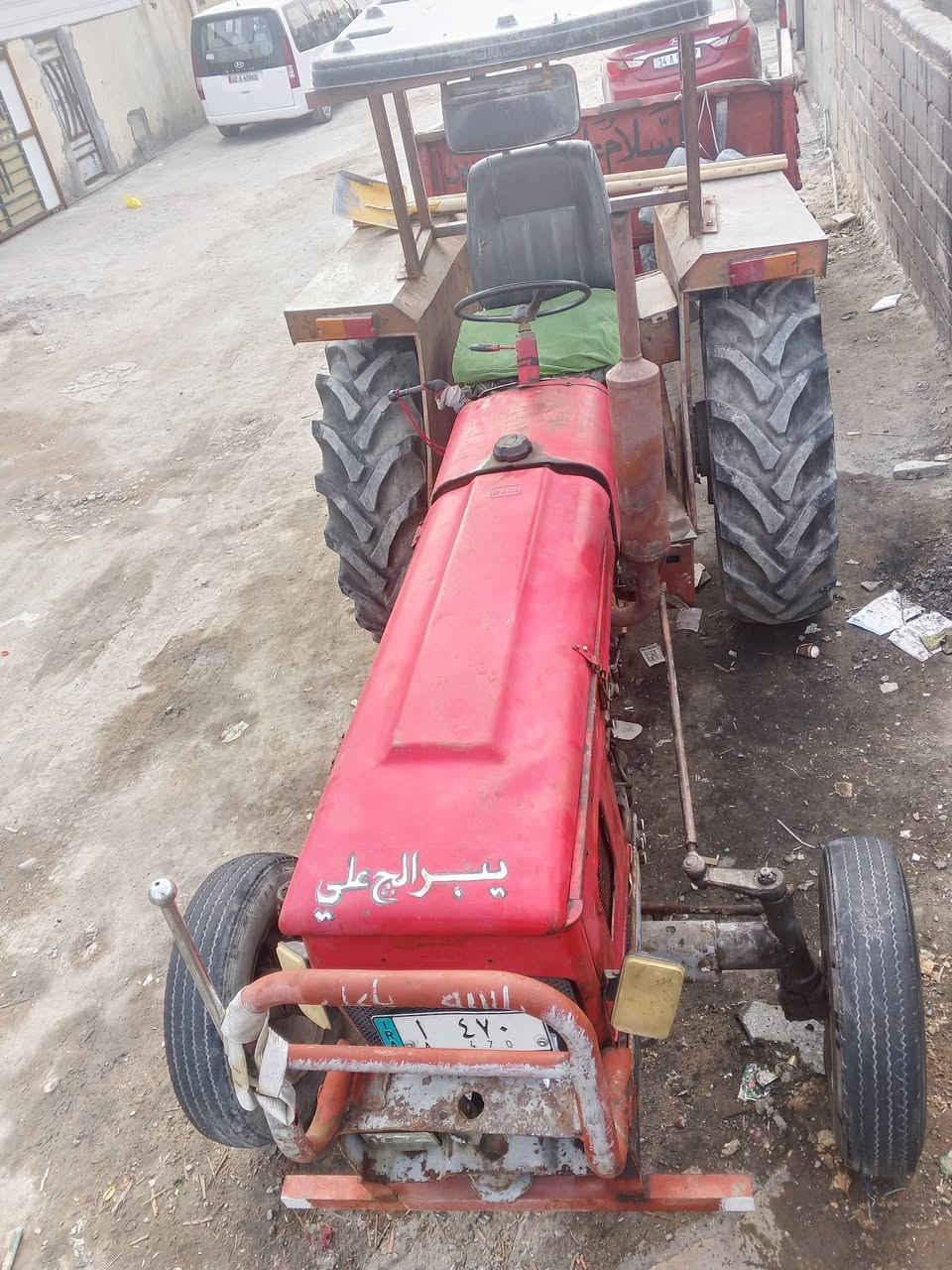 السلام عليكم
مكينة عنتر 71  البيع 
موديل 1989رقم الماني بسمي
مكينة خير من الله من كير ومحرك وصدر وكسن
تايرات  جديد  المكينة ورهه بس عربانه سكندريه 
العنوان بصره  رقم ***********
