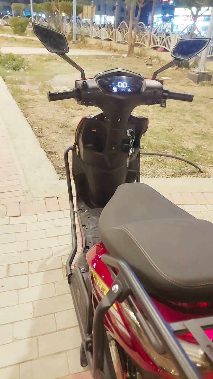 سكنس شحن للبيع
دراجه نضيفه جديدة صاله 3 اشهر مطلعهة من المعرض 
*********** تواصل واتساب سعر خاص
