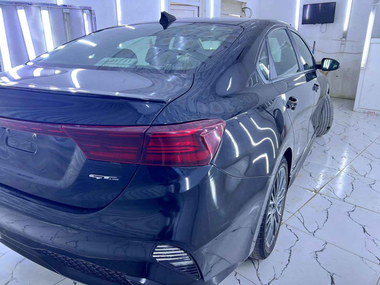 سلام عليكم
فورتي وارد امريكي موديل 24 

فول مواصفات واحد عله واحد 

جيتي لين 

محرك 2000 دوش 

ماشيه 50 ألف 

بدون رقم تترقم جميع المحفظات 

حادث موضح بل منشور بيهه دعاميه خلفيه فقط 

بدون ارباك السونار بل منشور 

السعر 152 وبيهه مجال 

الستفسار ***********

الستفسار ***********

مكان السياره جديدة الشط قرب مرور الحسينيه
