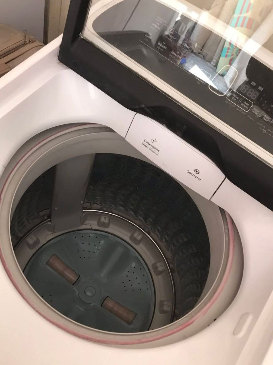 سلام عليكم 
غساله سامسونك اصليه أوتوماتيك سعه 15 كيلو نضيفه جدا واستعمال قليل 
جميع الانضمة شغالة 
السعر :425 وبي مجال 
الاتصال على رقم /***********
العنوان بغداد السيدية
