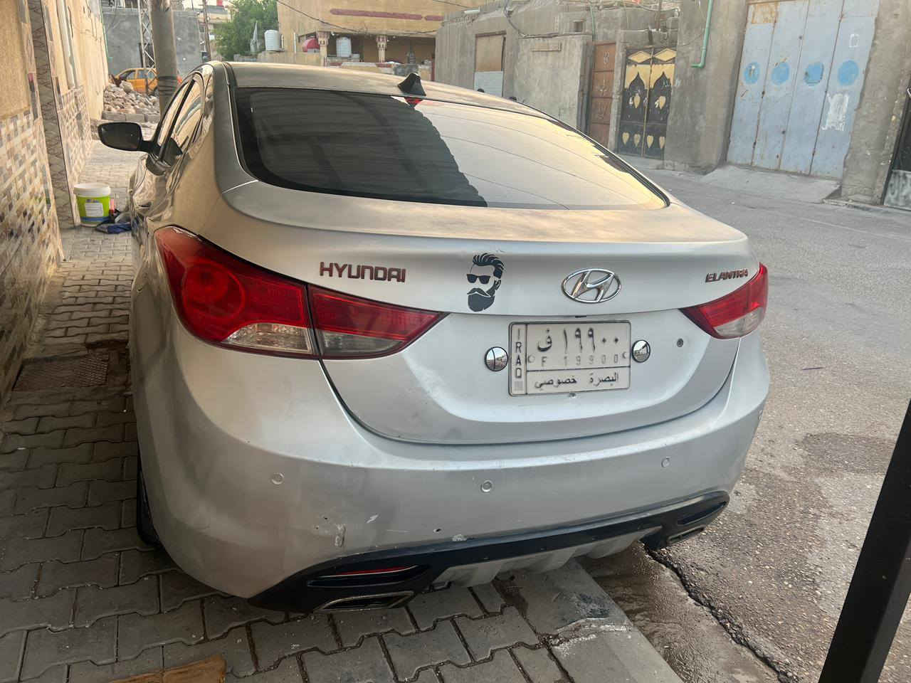 انترا خليجي مكينه وكير مكفولات مكينه 1600 بدي مكفول بي بس بارد  سياره بسمي ورقمها مميز وشغال تدفئه وتبريد وشاشه وكامره خلفيه وحساسات ولايت زنون وسعر 95 /الرقم ***********

