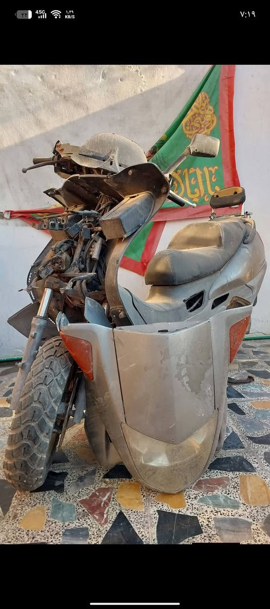 سلام عليكم فور سايد للبيع طافيه سعر ١٥٠
***********
