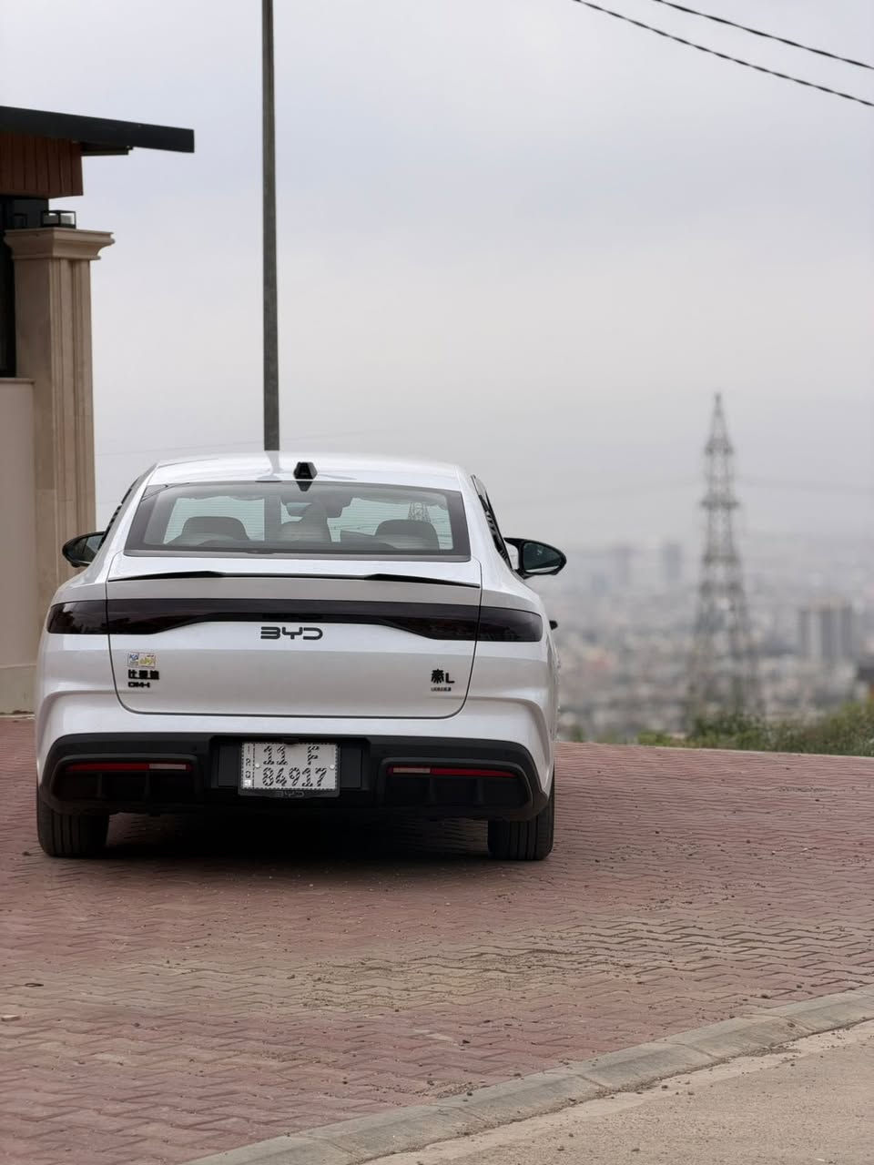 للمراوس مع اكورد حادث خفيف 

BYD QIN L 2025 

فول مواصفات عدا الفتحة السيارة 13 كامرة و 12 حساس ورادارت ونقطة عمياء وغيرهة وكفالة عامة ورقم بغداد بأسمي

الي عندة يدز خاص ***********
