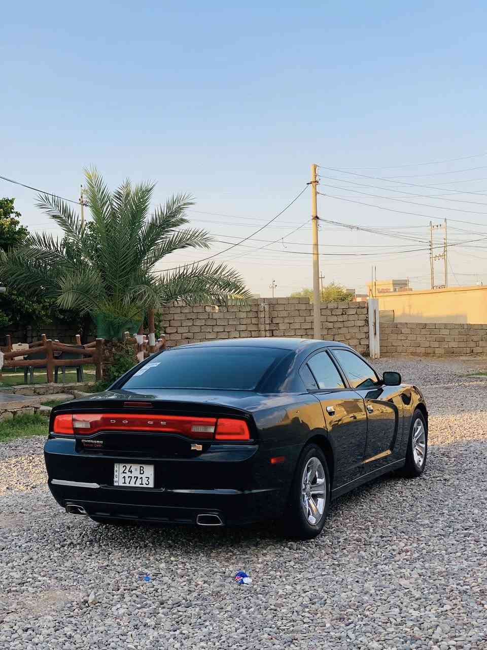 السلام عليكم 
الحلال للبيع او مراوس باحدث 
دوج چارجر
موديل 2012 
لون اسود ملكي 
مواصفات SXT معروفه
كشن كهرباء 
شاشه جبيره 
تدفئه كشنات 
كامره دواره 
مثبت سرعه 
كروس مود 
حفظ مسار 
مكينه شرط لا صوت عصافير ولا تنقيص
كير شرط تنميرته زبد
تخم تاير جديد 
تخم صدر جديد
اكسل وگاردن بعدهن بالچيس 
تخم لايتات ومنضومه زينون جديد
سياره جاهزه ربع متذب عليها ترايك للسعوديه
رقم دهوك هزه جديده لل 2027
سنويه جديده لل 2031
شرط التحويل والغرامات
مداور ثاني يوم
ضررها بسيط داخله كلين وهنا بالعراق صار بيها صبغ نص باب 
بدون ملاحضات ورصعات
للاستفسار اكثر والسعر 155ويها مجال
***********
***********
