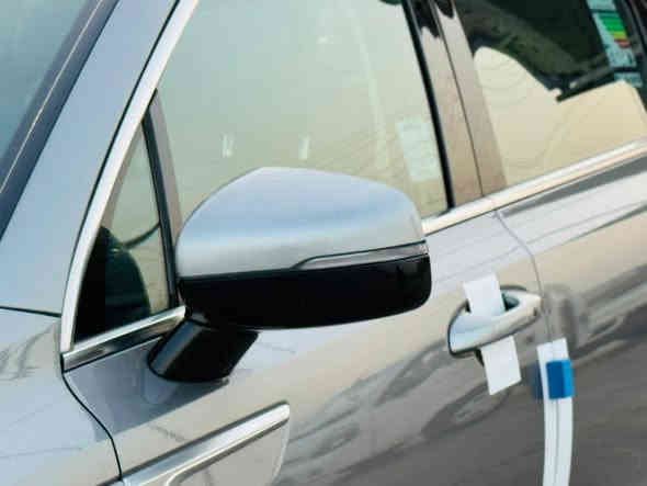 السلام عليكم عندي سورنتو موديل 23وارد امريكي السياره اخت الزيرو جديده جدا وفول الفول وارد امريكي حادثه جدا بسيط وموضح بصور مواصفات السياره بنراما بصمه شاشه كاميرا حساسات كشنات جلد كشنات تدفئ كشنات كهرباء تبريد 3قطع كشنات منفصله سياحي محرك 2000تيربو هايبرد رقم بغداد بأسمي رادارات 360درجه كير ماوس وضعيات قياده سايد بريك بصمه داخل صاج ملكي السياره اعلى مواصفات تعال وشوف بعينك مكاني الكاظميه السعر 22500ورقه السونار مرفق ويه الصور ‭0790 243 2102‬
