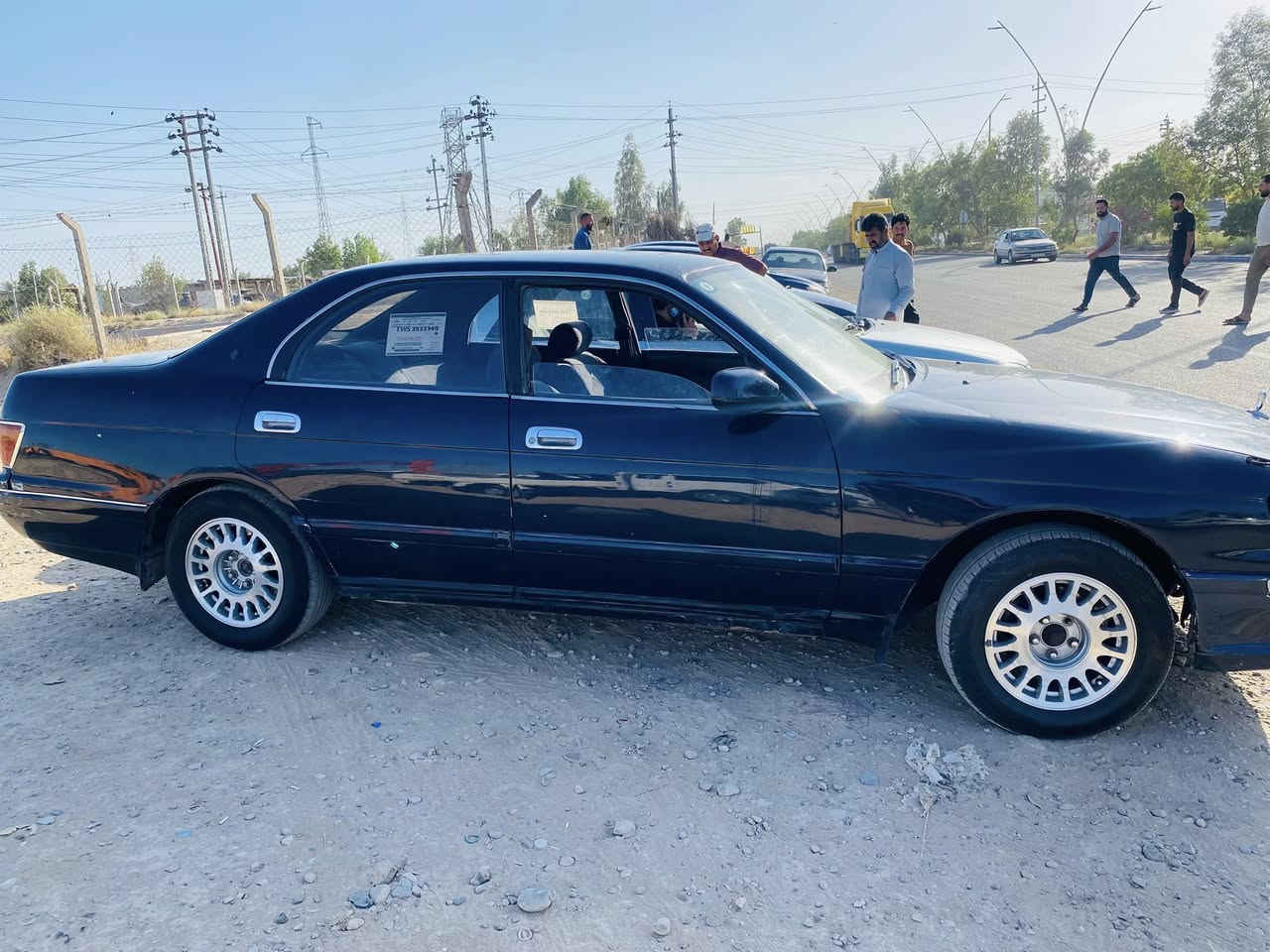 بطه منفصل للبيع
موديل  1993 
رقم وهزة وسنويه جدد 
رقم واسط انكليزي 
مشروع وطني 
بأسمي تحويل مباشر 
كير مكينه كفاله 
تخم تاير 
كشنات كهرباء 
كهربائيات شغاله
سعرها جدآ مناسب ماغني مثل السوك 
#للاستفسار ***********
