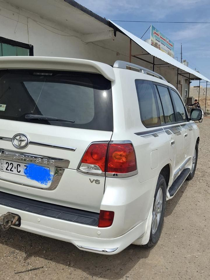 السلام عليكم

لاندگروز بريم موديل 2013للبيع
نوعها بريم ام الطفاية 
السياره ماشية 180حقيقي
نظافة خير من الله السونار مرفق 
بالصور السعر مراهم 
العنوان كركوك ناحية الزاب 
للتواصل ***********
