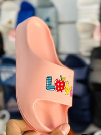 سافت نسائي طبي 🏥 💯 نسائي سعر القطعة 2,125 الكارتون درزتين 24 قطعة 50 ا...
