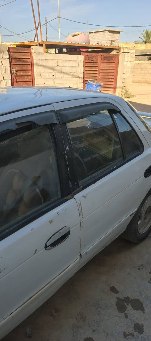 السلام عليكم سيفيا ٩٦مشروع وطني السياره بلاديه بيه رشات قليله حيل محرك بيه تبخير قليل كهربائيات كله شغاله اومشطه عاطل تحويل ثاني يوم السعر ٣٤اوبيه مجال استفسار أكثر *********** والسوك كلشي بيه
