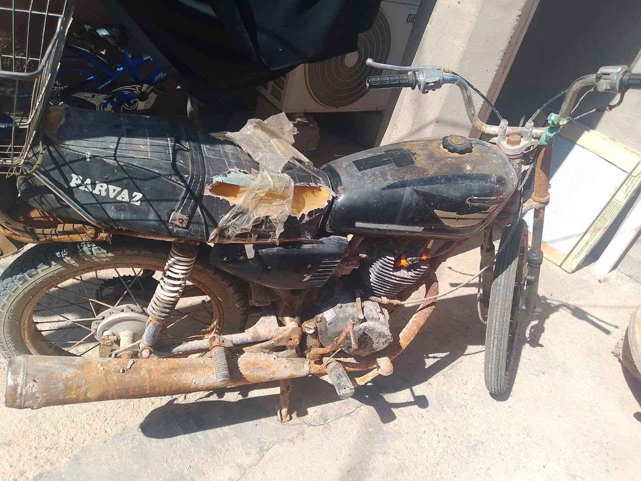 دراجة للبيع متروكه


**إذا كنت صاحب هذا الإعلان وتريد حذفه لأي سبب، رجاءا أرسل رسالة إلى الدعم الفني**