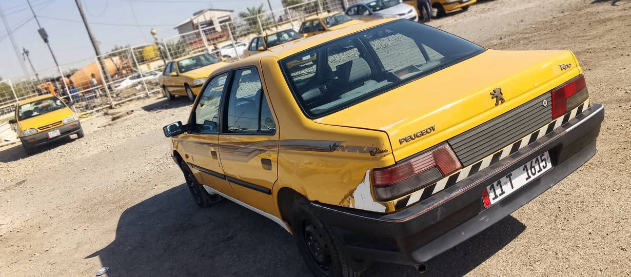 سلام عليكم بيجو روى مديل 2010
مكينه جديده كشرها قطرة صبغ مابي مكفوله من تبديل تخم تاير صدر جدد 
تبريدها انجماد ترايك أربيل سياره من دعاميه لدعاميه بلاديه 
سعرها 24 وشراي يدلل ***********
