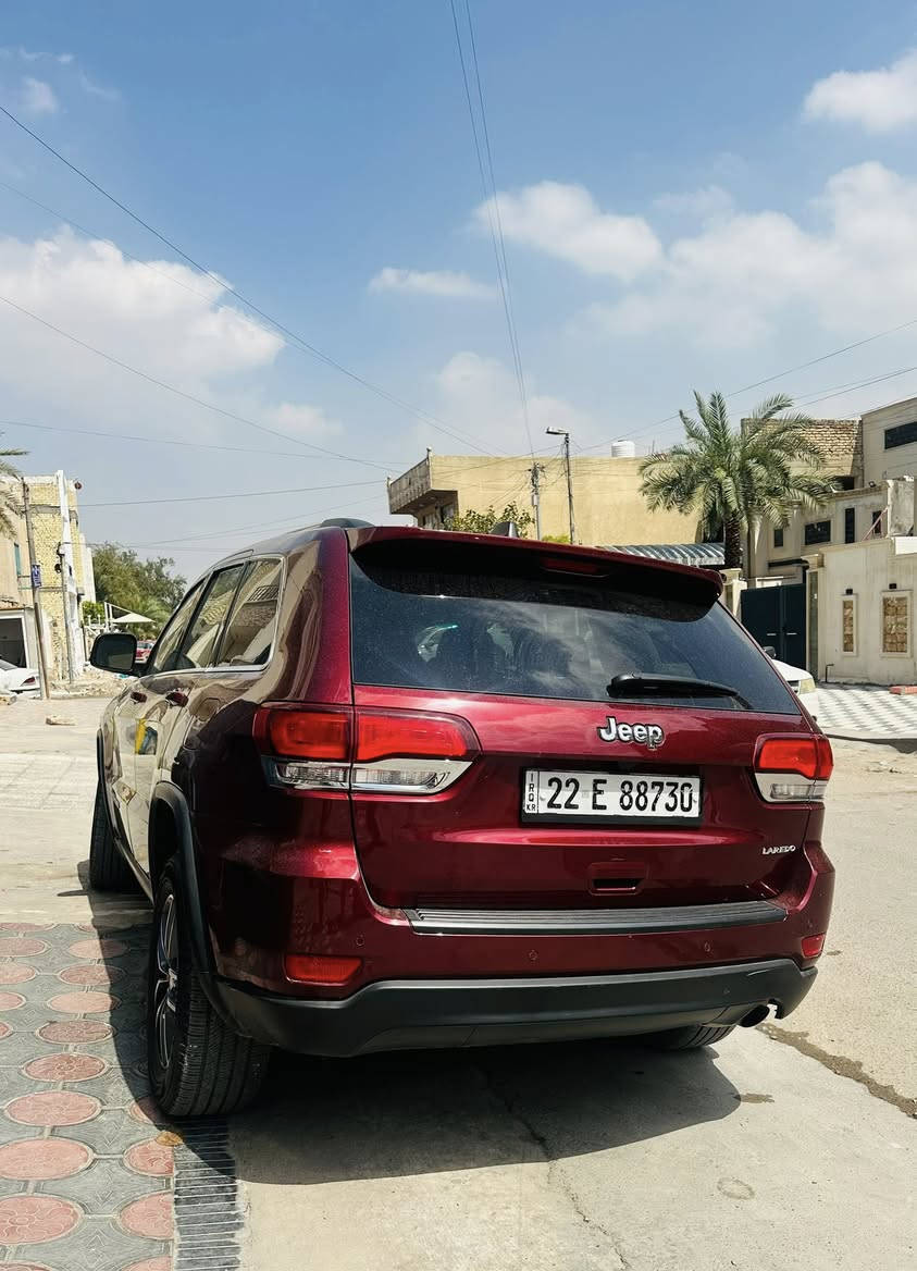 السلام عليكم
جيب لاريدو موديل 2021
ماشية 50 ألف 
رقم اربيل 
حادثها مبين بالصور 
مكاني بغداد 
لتواصل عن طريق الواتساب ***********
