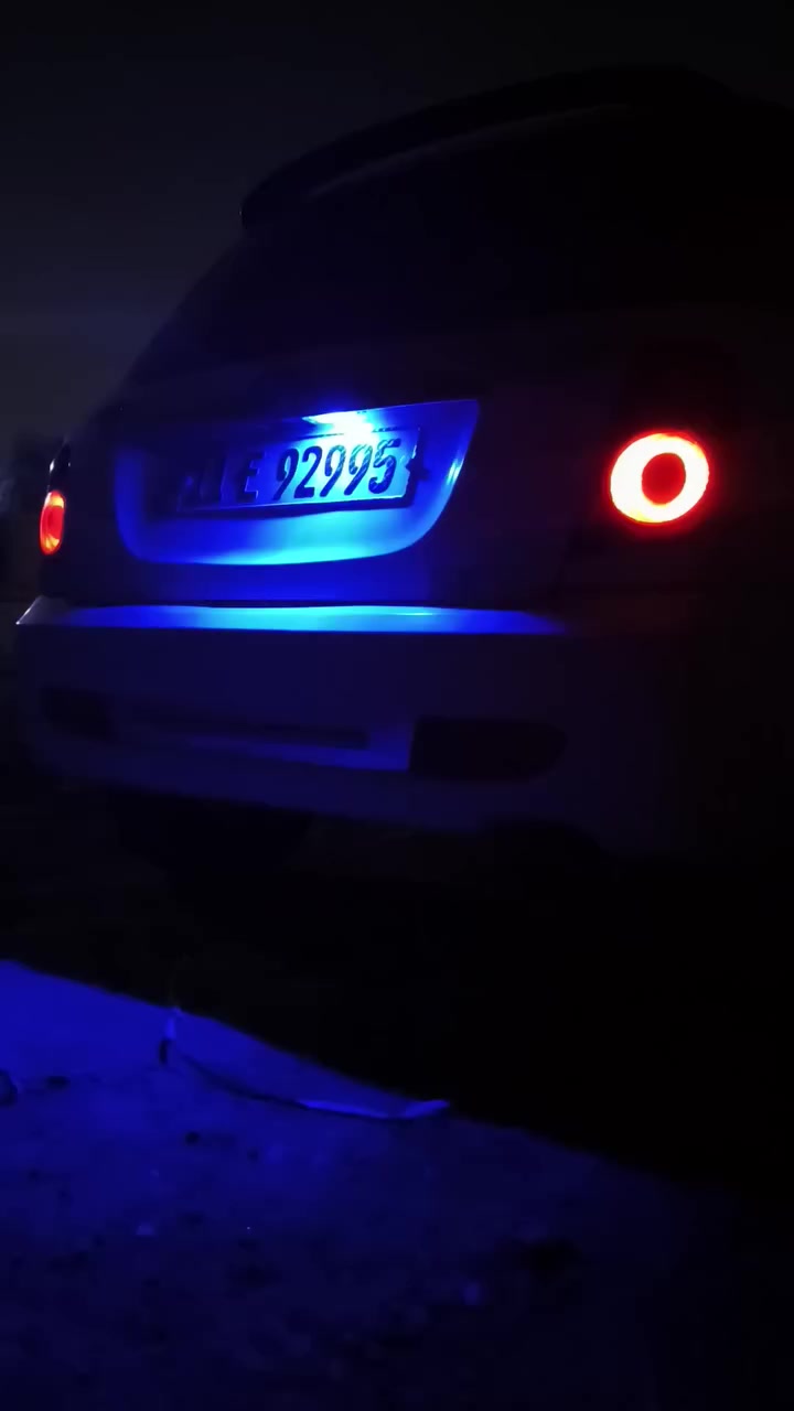 ليفان رقم بغداد الجديد بسمي سيارة جاهزة تبريد ثلج مكاني بغداد بيع او مراوس حسب القناعة سعرها ٣٥ ***********
