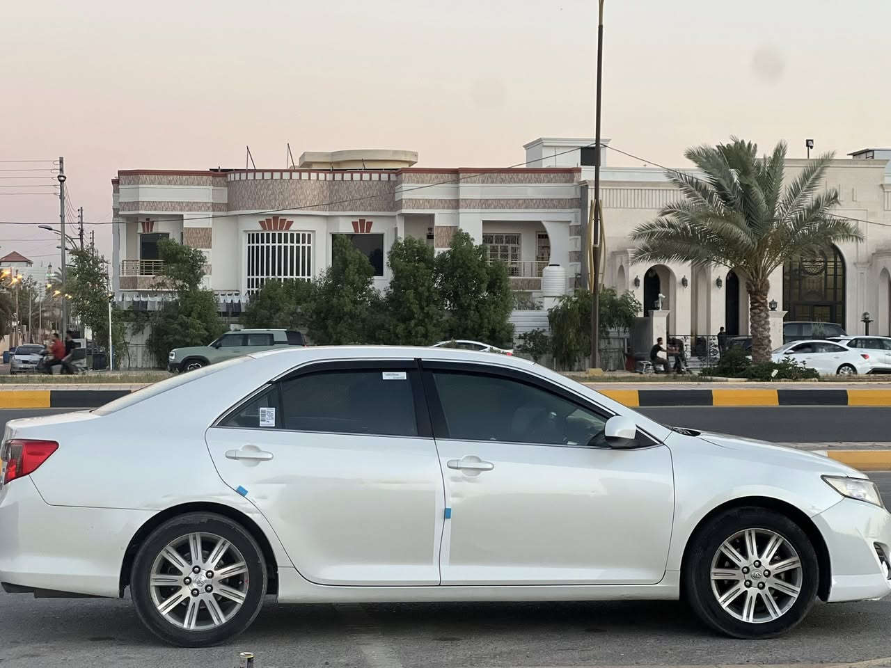 🚗 تويوتا كامري 2015
🌏 وارد خليجي GL
🔺معلومات السيارة
▪️ شاشة كبيرة
▪️ تبريد قطعتين
▪️ اللون صدفي
▪️ رقم شمالي
▪️ كفالة عامة
▪️ كير ومحرك مكفولات
▪️ صدر جديد
▪️ طخم تايرات
▪️ السبير منازل
🛠️ الضرر
▪️ بارد بالجاملغ الأمامي جهة السائق
▪️ بدون صبغ
📍 مكان السيارة
▪️ الفلوجة
💲سعر
💸 147$ وبيها مجال 
📱 رقم صاحب السيارة
***********

