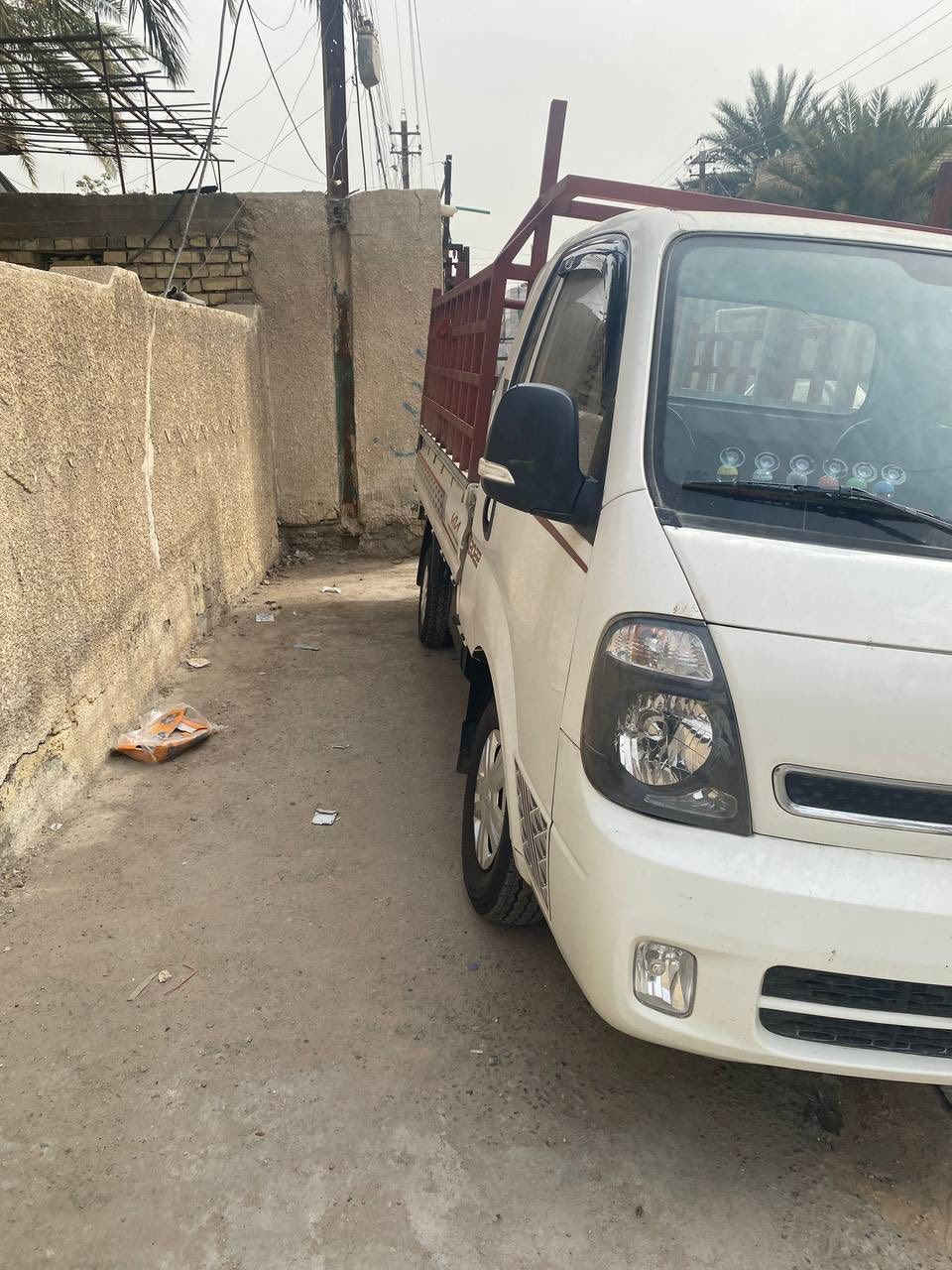 سلام عليكم كيه 19 جديده مكينه شاصي تخم تاير وسونار مرفوق بغداد مدينه الصدر رقم الهاتف *********** السعر 125
