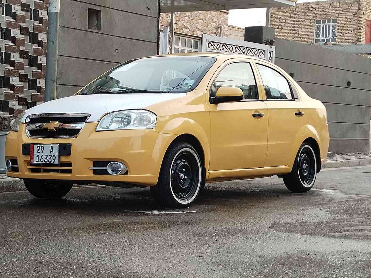 سلام عليكم 
افيو خليجي للبيع 2011
مكينه مفتوح 
سنوية جديده باسمي 
السعر 58 وبيه مجال قليل 
للاتصال *********** 
مكاني ديوانيه
