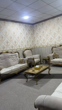 بيت للايجار • ٣ غرف نوم • ماء وكهرباء شامل