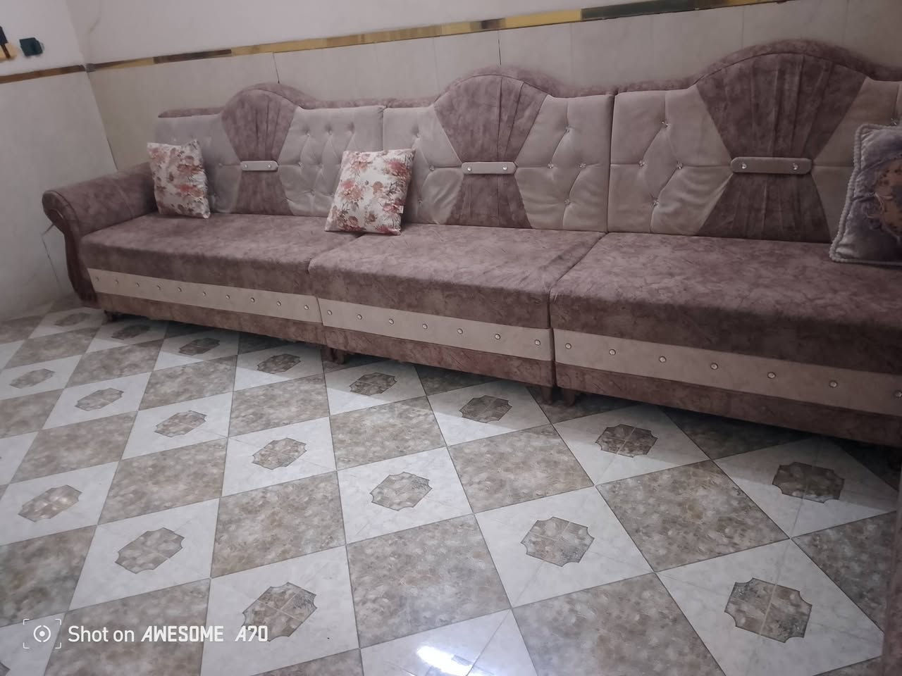 ديوان تفصال بلوك سعر(١٧٥)الف***********
