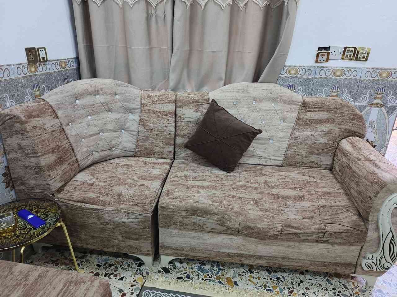 تخم ديوان عشر مقاعد ١٦٠ كنتور خمسه بيبان جديد  تفصال ٣٢٥


**إذا كنت صاحب هذا الإعلان وتريد حذفه لأي سبب، رجاءا أرسل رسالة إلى الدعم الفني**